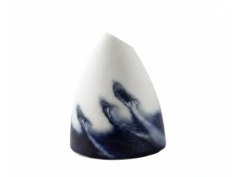 265/37 Vase