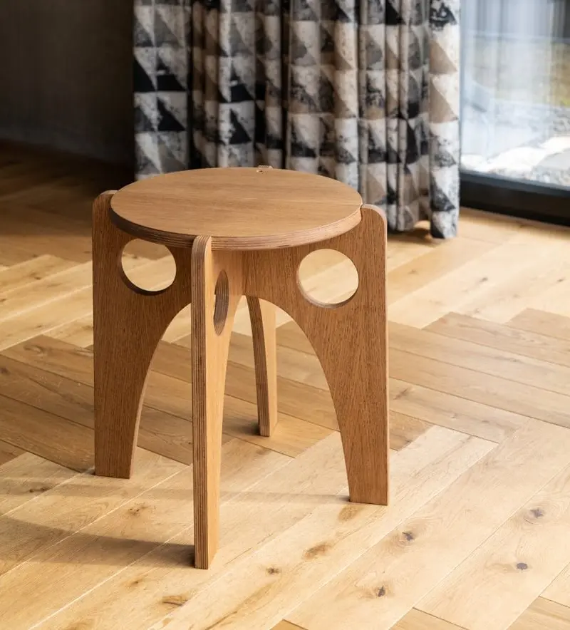 Design-Hocker TWIST | Werkzeuglose Montage & Retro-Chic