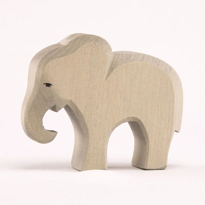 Elefant klein, fressend