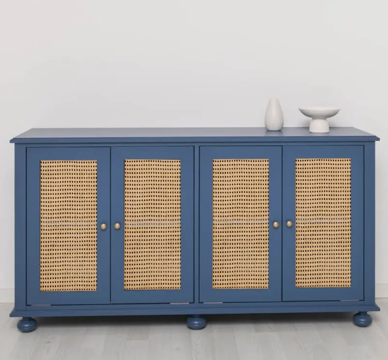 Große Kommode aus Massivholz | Rattan Schrank mit vier Türen