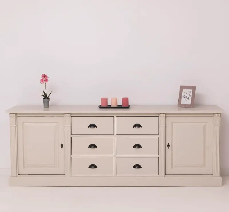 Großes Sideboard aus Massivholz im Landhausstil mit 6 Schubladen