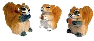 Handgeschnitzte Streifenhörnchen im 3er Set aus Holz ca. 2x4x4 cm bemalt