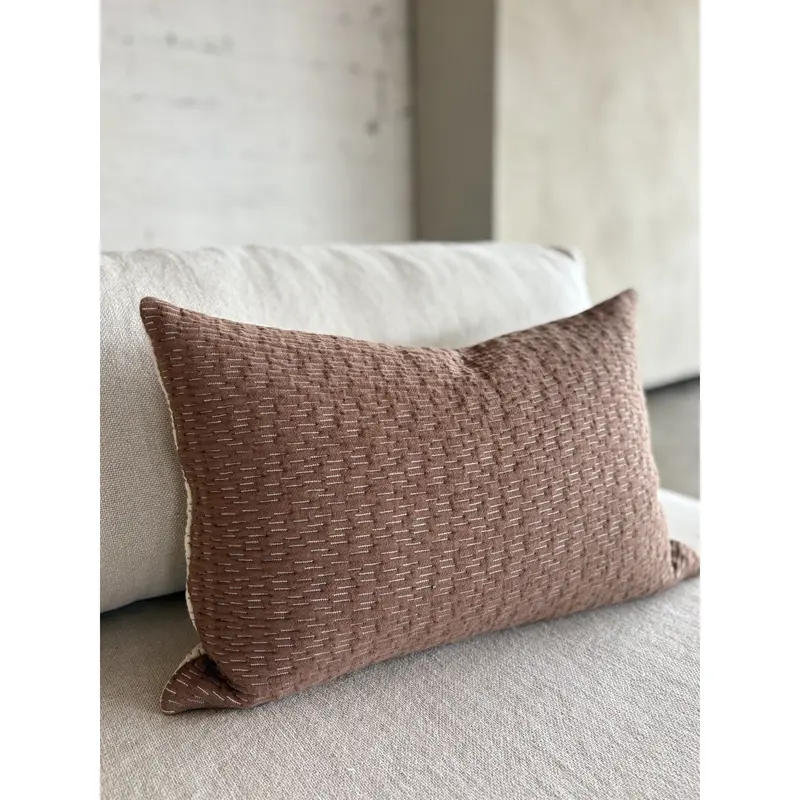 Kissenbezug – Bio-Baumwolle, Gestepptes Design, Braun-Ecru Farbe - Olivia | Studio Femme Home