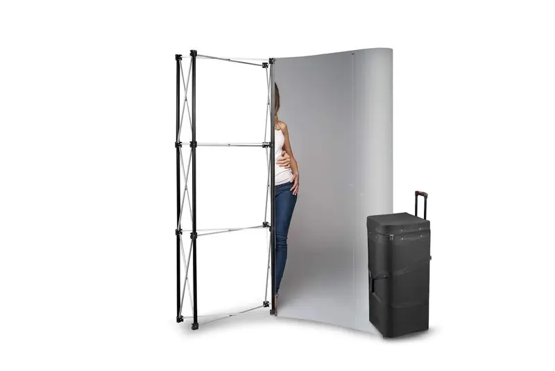 Messewand Pop-Up gebogen 3 x 2 im Transportkoffer