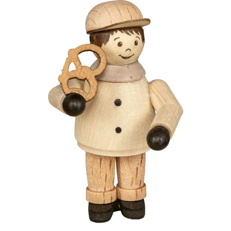 Miniatur Junge mit Brezel, 5 cm