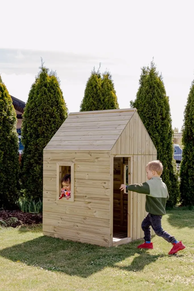 Outdoor-Spielhaus aus Holz