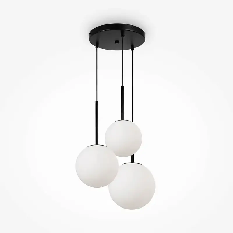 Pendelleuchte – Schwarzes Metall, Matte Glaskugeln, 223 cm Höhe - Basic Form | Maytoni