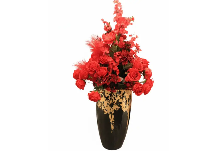 Rosen in großer Vase