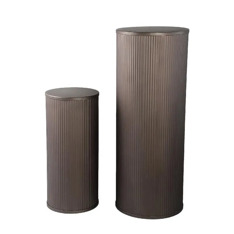 Säule – Geriffeltes Design, Stahl, Runde Form, Dunkelgrau – Midda | PTMD