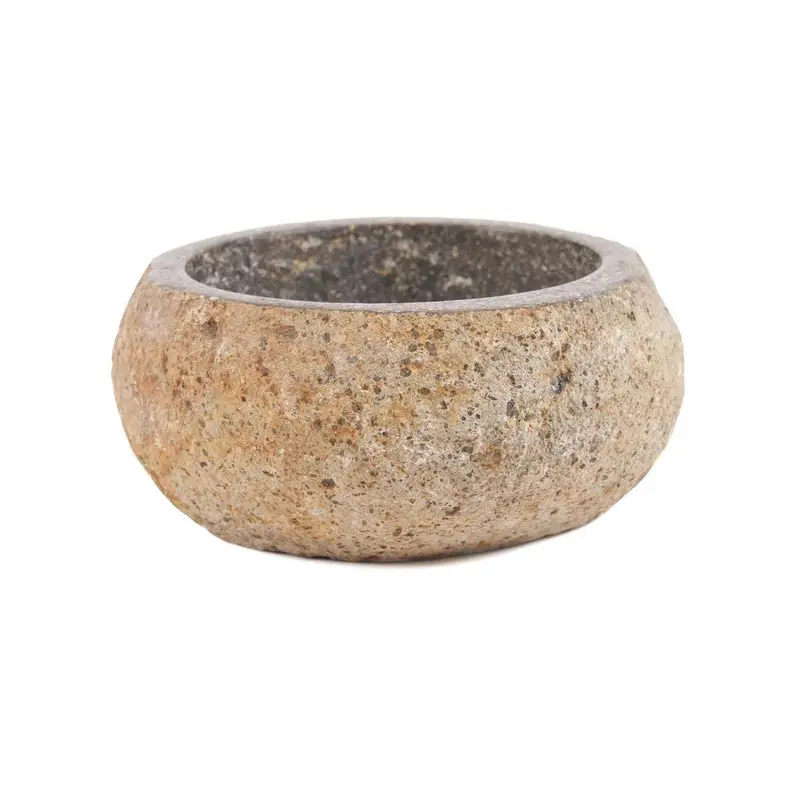 Schale – Lavastein Material, Organische Form, Schwarze Farbe, M – River Stone | Bazar Bizar Antwerp
