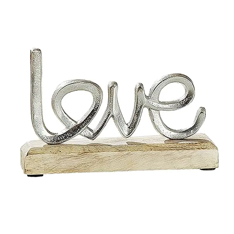 Schriftzug "Love"