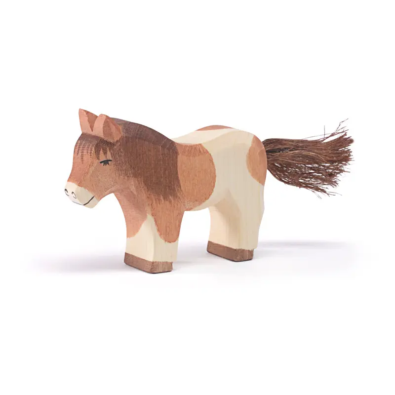 Shetland Pony, stehend