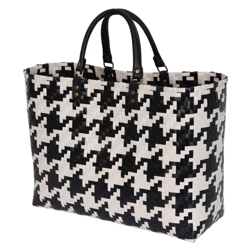 Shopper Mayfair Grand