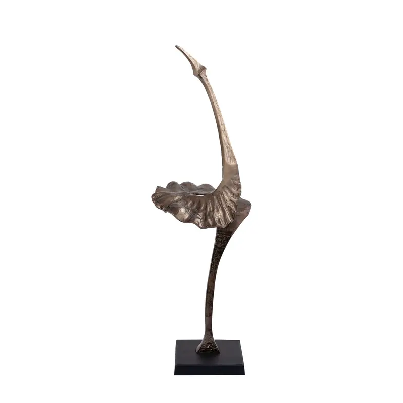 Statue – Messing Aluminium, Schwarze Basis, Skulpturales Design, S - Yobie | PTMD
