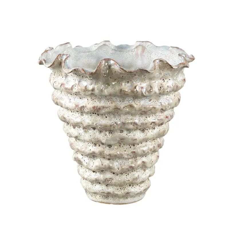 Topf – Unregelmäßige Form, Gerippte Oberfläche, Cremefarbe, Keramikmaterial, XL – Nianh | PTMD