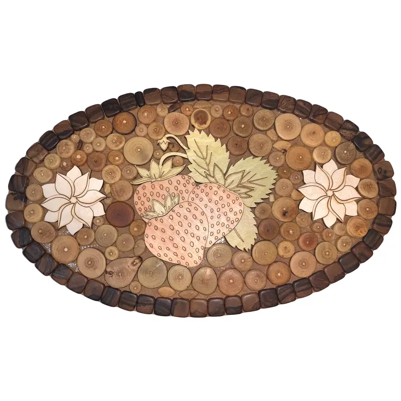 Topfuntersetzer oval aus Holz, gemischte Hölzer, mit Erdbeermotiv 037.001