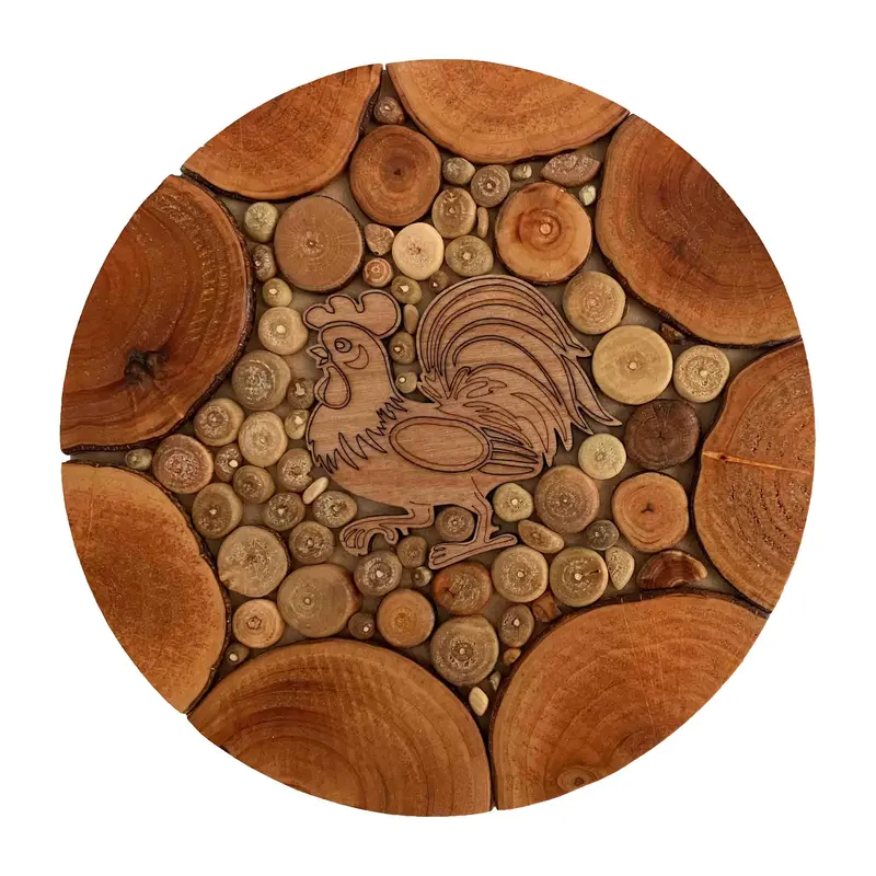 Topfuntersetzer rund aus Holz, gemischte Hölzer, mit Hahnmotiv 037.040