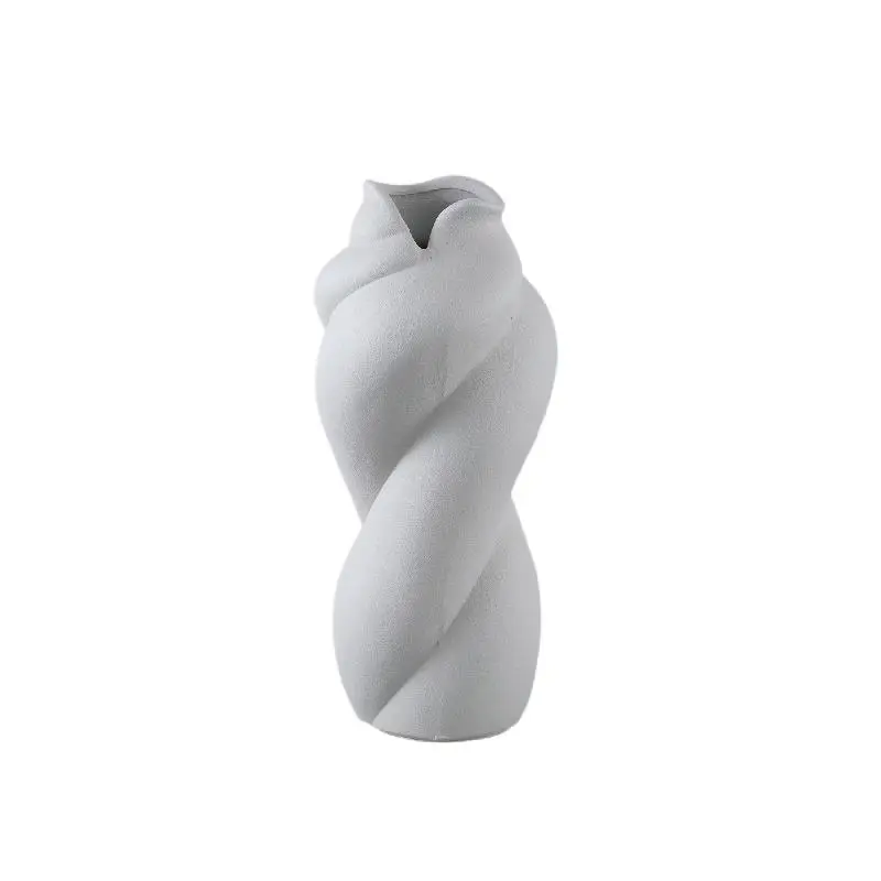 Vase – Gedrehte Form, Matte Oberfläche, Taupe Farbe, Keramikmaterial, S – Donnella | PTMD