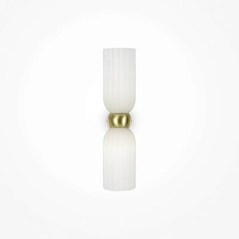 Wandleuchte – Goldener Rahmen, Weißes Glas, 40 Watt - Antic | Maytoni