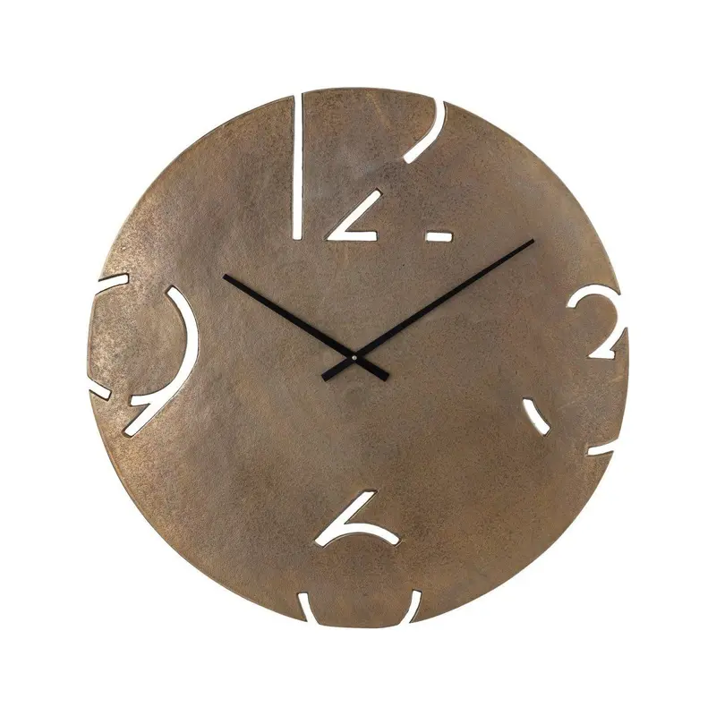 Wanduhr aus Aluminium und Messing mit markanter Metallstruktur, elegantem Brassed-Finish und ausdrucksstarkem Design – Zafrina | PTMD